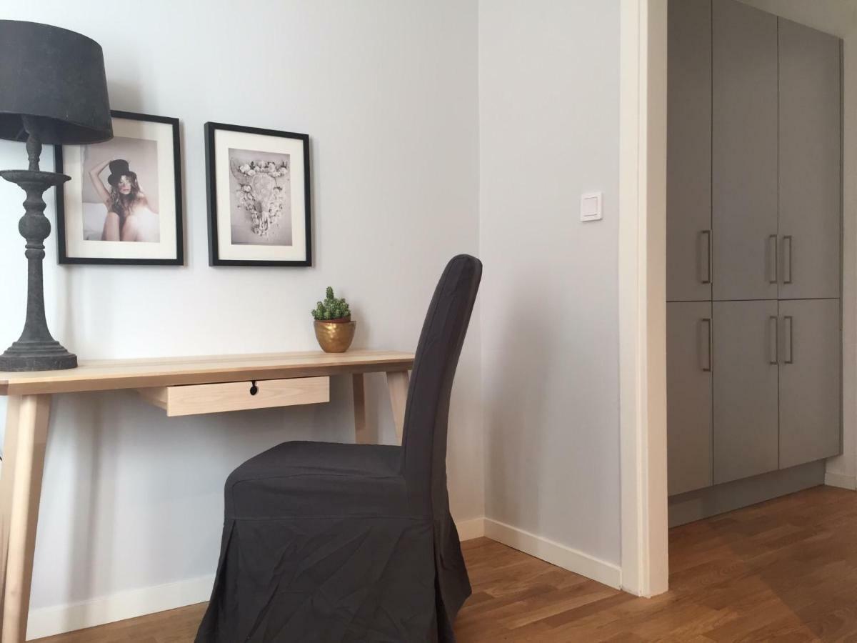 Central Stockholm With Free Airport Pickup Екстер'єр фото